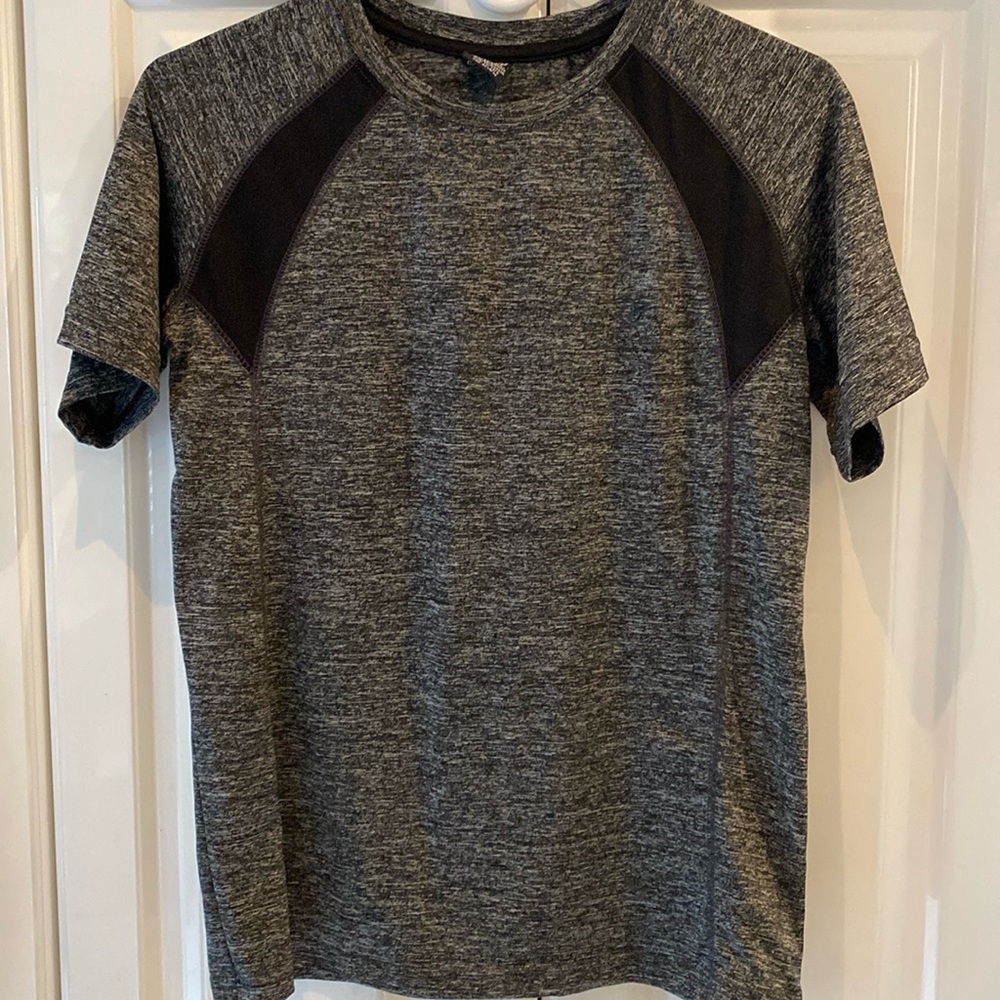Rawlings quick dry boy’s large tshirt, athletic t-shirt, active wear
